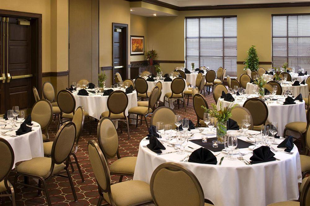 Sheraton St Paul Woodbury Hotel Exteriör bild